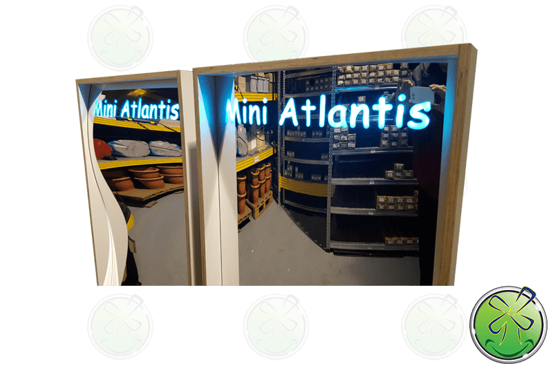 Das Kinderspielparadies Mini Atlantis hat diese wunderschönen Schminkspiegel!